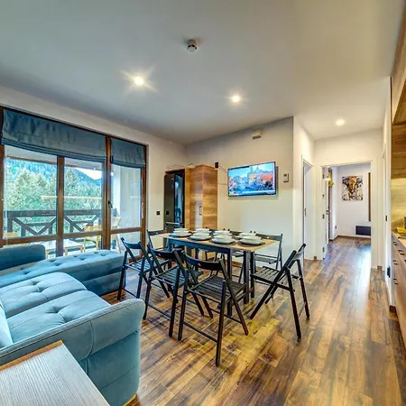 Apartment Away From 538