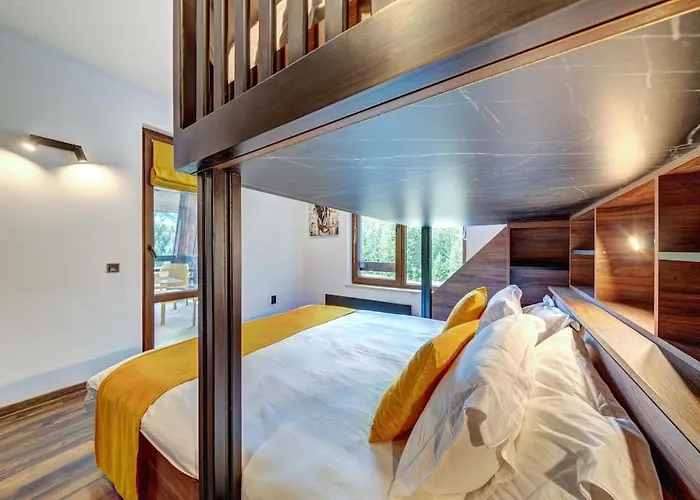 Away From 538 Apartment *